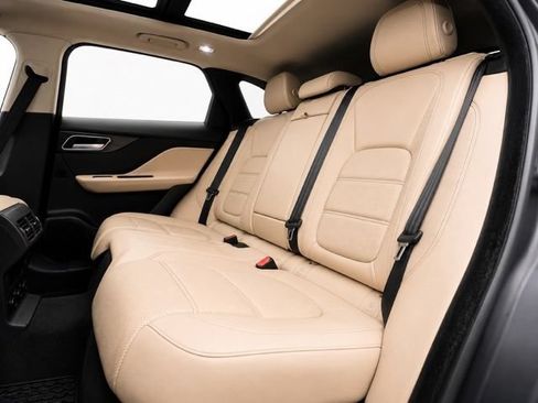 Used 2018 Jaguar F-PACE Prestige AWD/4WD image 21