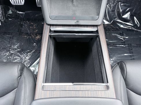 Used 2023 Tesla Model X image 69