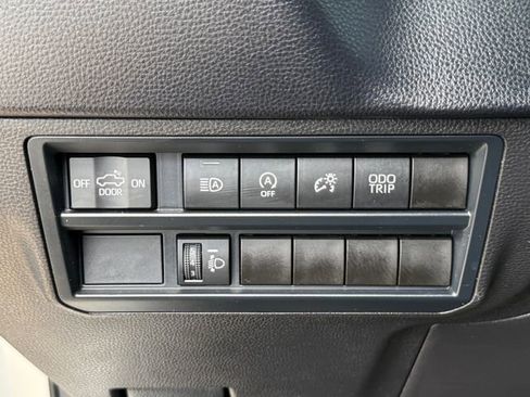 Used 2026 Toyota Tundra SR5 AWD/4WD image 23