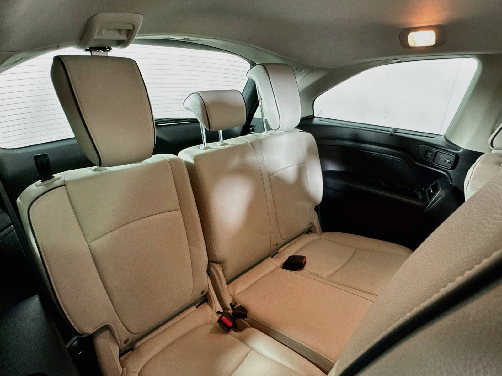Used 2026 Honda Odyssey Touring image 31