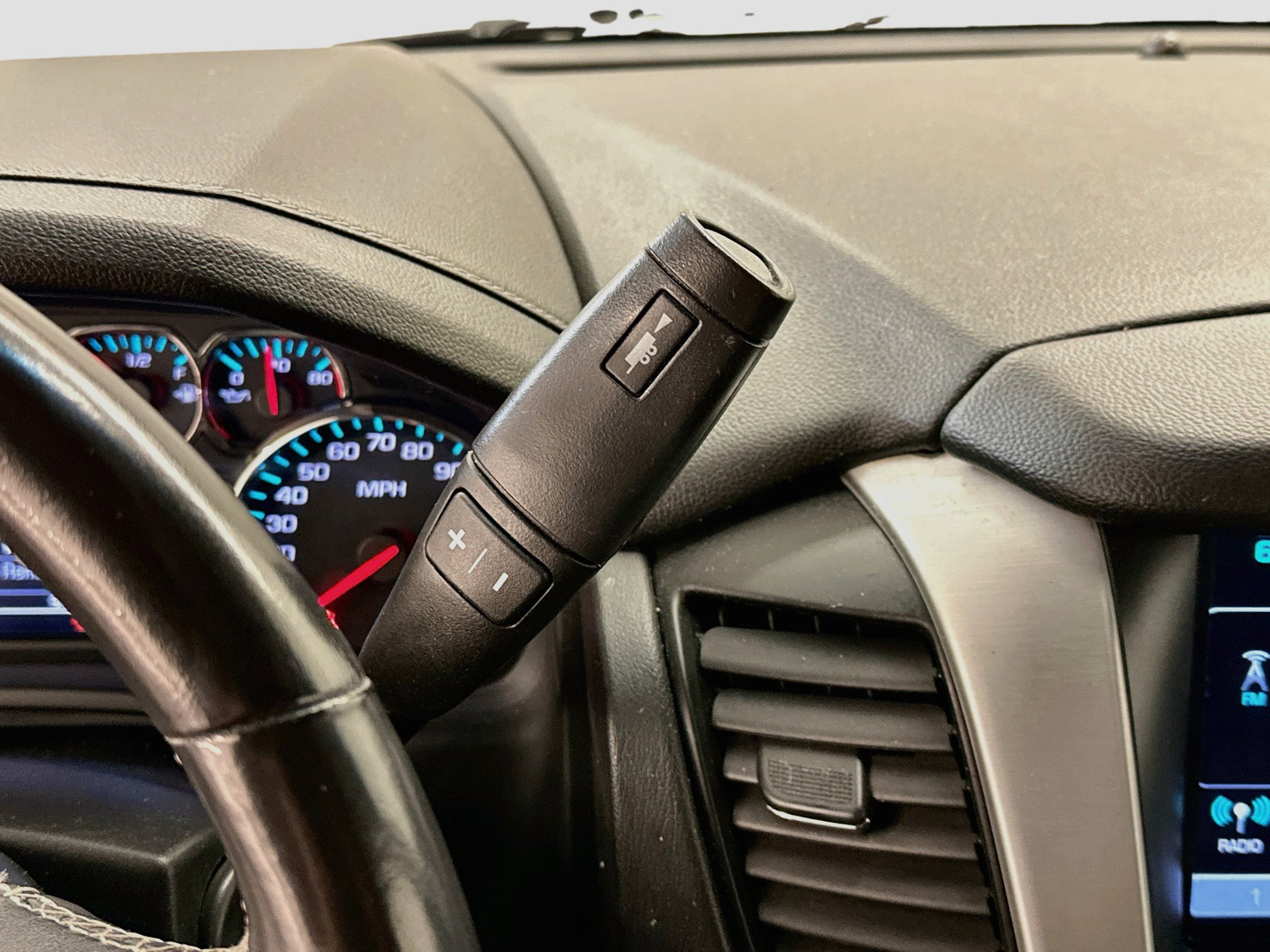 Used 2018 GMC Yukon XL SLE w/ SLE Value Package AWD/4WD image 24
