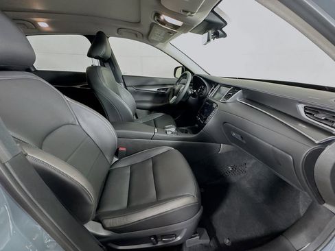 Certified 2025 INFINITI QX50 Luxe w/ Accent Package image 36
