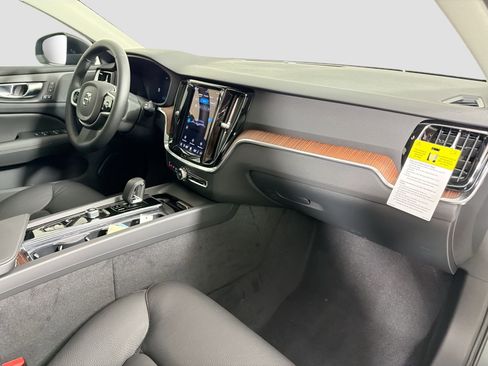 New 2026 Volvo V60 B5 Cross Country Plus w/ Protection Package Premier AWD/4WD image 27