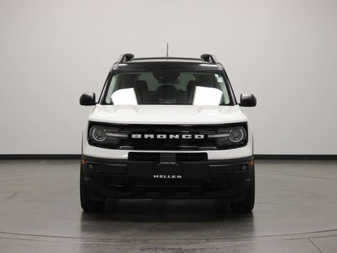 Used 2022 Ford Bronco Sport Outer Banks w/ Tech Package AWD/4WD image 3