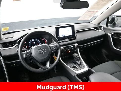 Used 2023 Toyota RAV4 LE AWD/4WD image 13