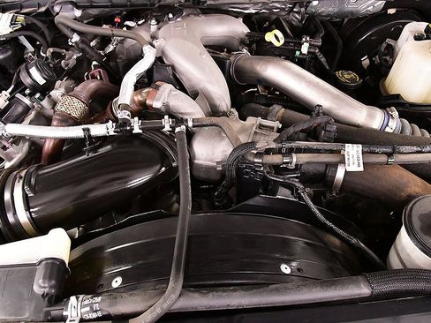 Used 2024 Ford F350 XLT image 33