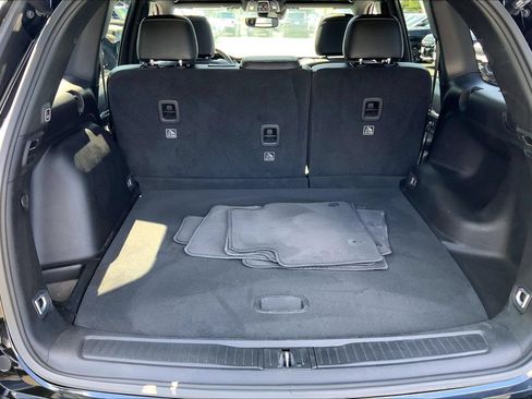 Certified 2024 Jeep Grand Cherokee Limited w/ Black Appearance Package AWD/4WD image 29