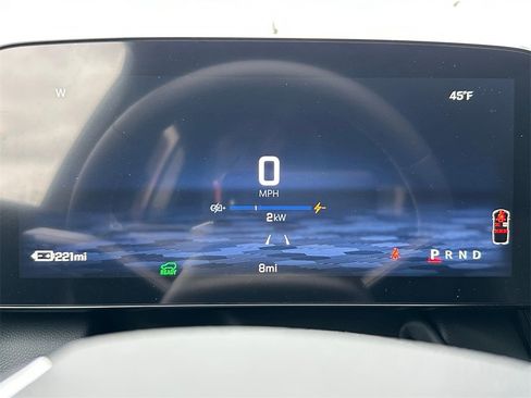 New 2026 Chevrolet Equinox EV LT image 24