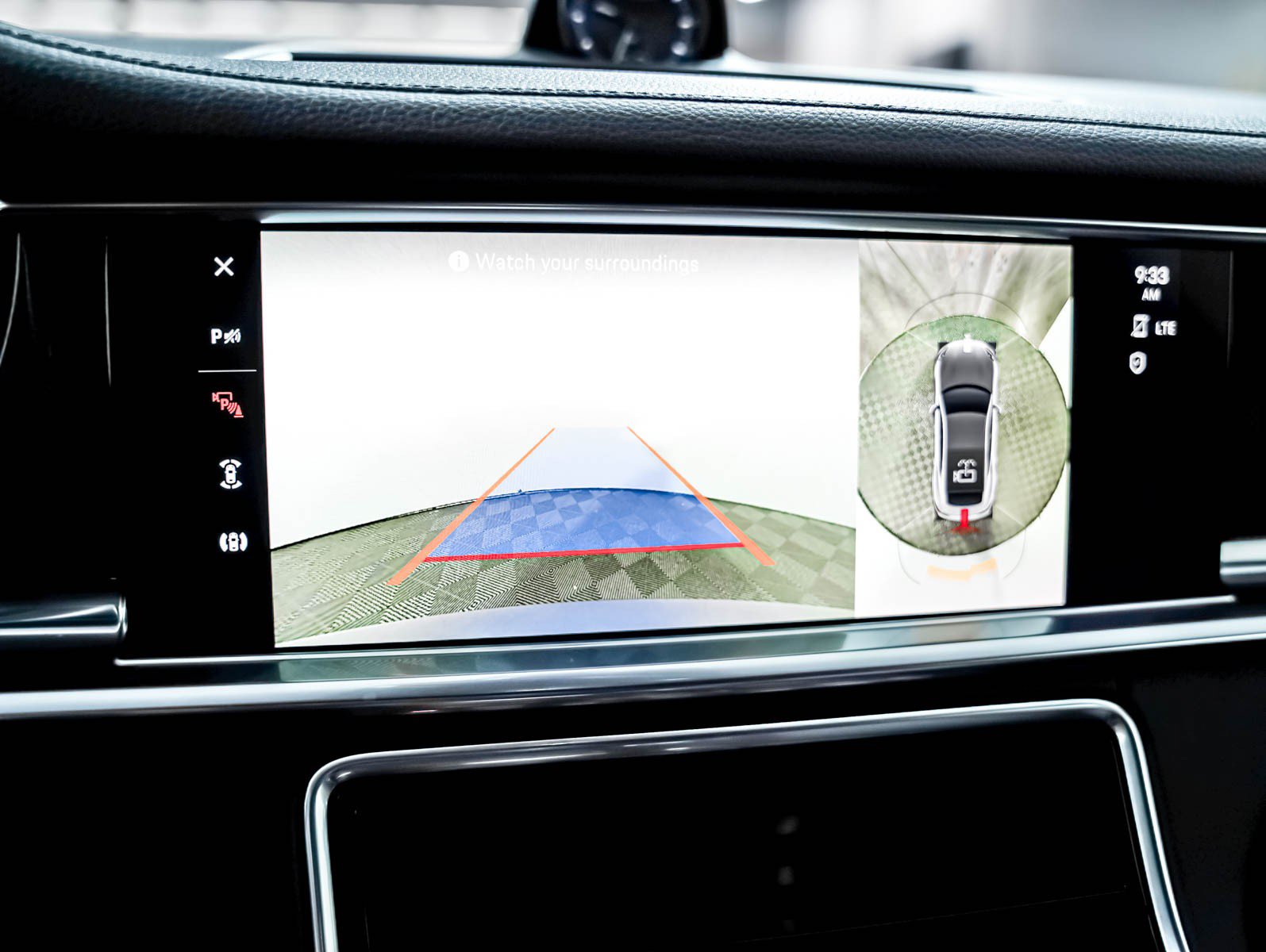 Certified 2023 Porsche Panamera 4 AWD/4WD image 26