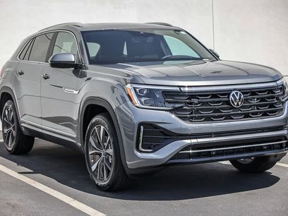 New 2026 Volkswagen Atlas Cross Sport SEL Premium R-Line