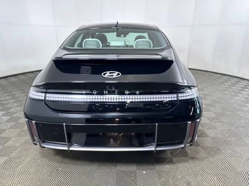 Used 2024 Hyundai Ioniq 6 Limited image 4