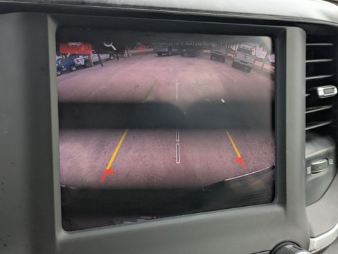 Used 2022 RAM 1500 Big Horn AWD/4WD image 28