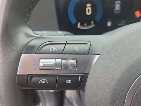 Used 2024 Hyundai Kona SEL FWD image 20