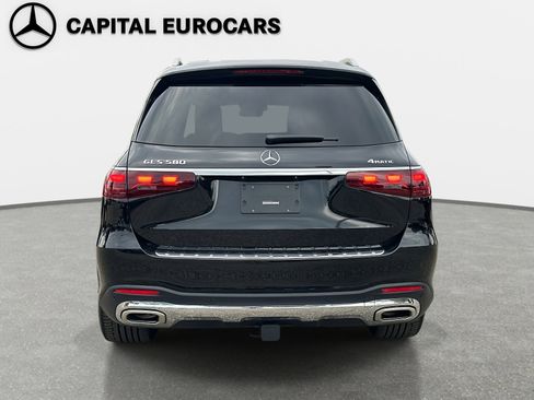 Used 2025 Mercedes-Benz GLS 580 GLS 580 image 4