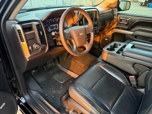 Used 2017 Chevrolet Silverado 1500 LT w/ All Star Edition image 13