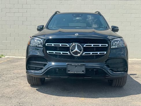 Used 2023 Mercedes-Benz GLS 580 4MATIC image 15