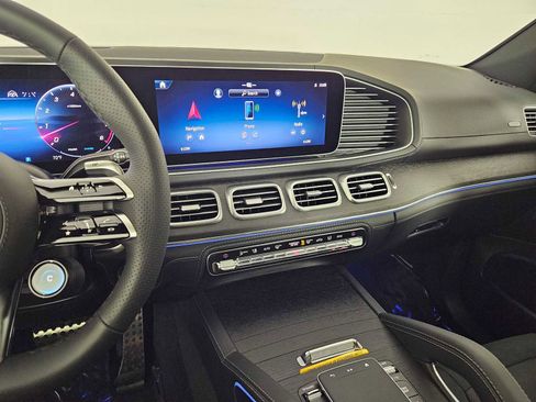 New 2025 Mercedes-Benz GLE 53 AMG 4MATIC Coupe image 27