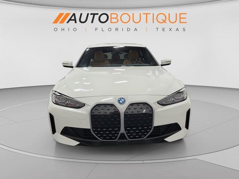 Used 2024 BMW i4 eDrive35 w/ Premium Package RWD image 8