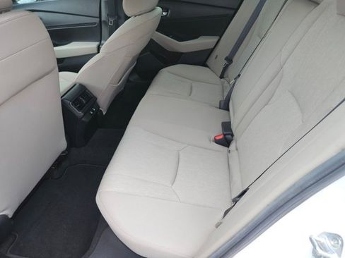 Certified 2025 Honda Accord SE image 10