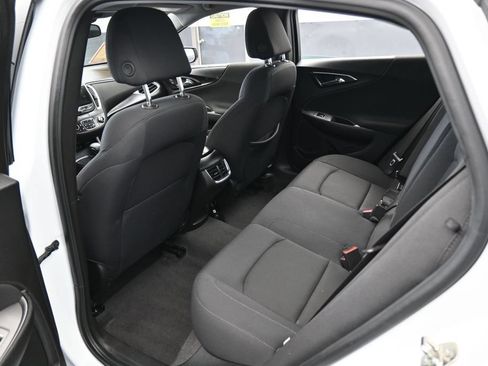 Used 2024 Chevrolet Malibu LT FWD image 32