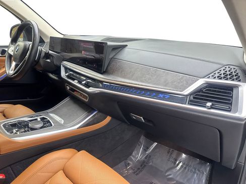 Used 2023 BMW X7 xDrive40i AWD/4WD image 57