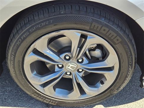 Certified 2023 Honda Accord EX image 9