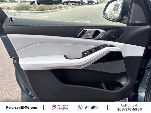 New 2026 BMW X5 xDrive50e image 15