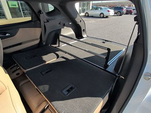 Used 2019 Chevrolet Blazer Premier w/ Sun and Wheels Package AWD/4WD image 36