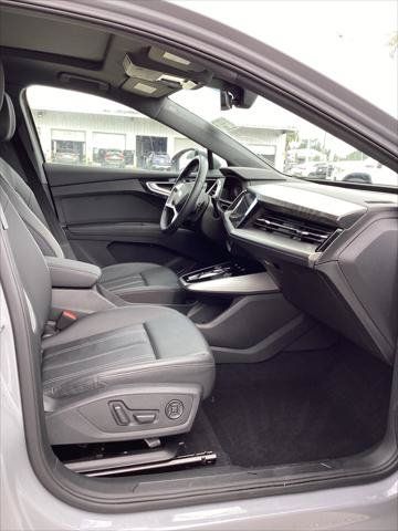 Used 2023 Audi Q4 e-tron Premium Plus w/ Premium Plus RWD image 18