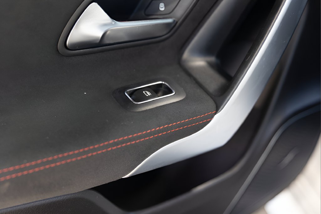 Used 2019 Mercedes-Benz A 220 image 41