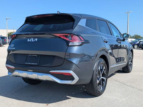 Certified 2024 Kia Sportage EX FWD image 4