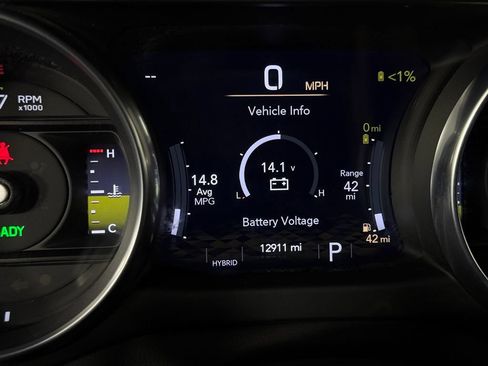 Used 2023 Jeep Wrangler Unlimited AWD/4WD image 19