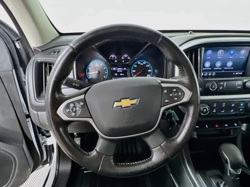 Used 2022 Chevrolet Colorado LT w/ Fleet Safety Package RWD image 18