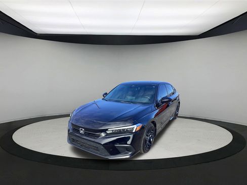 Used 2022 Honda Civic Sport image 4