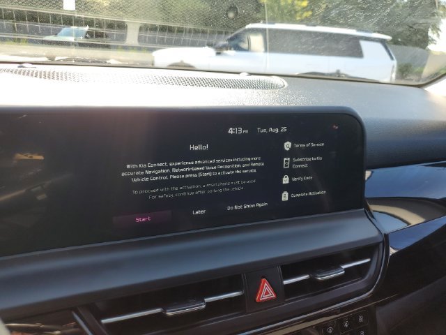 Certified 2025 Kia Seltos S FWD image 32