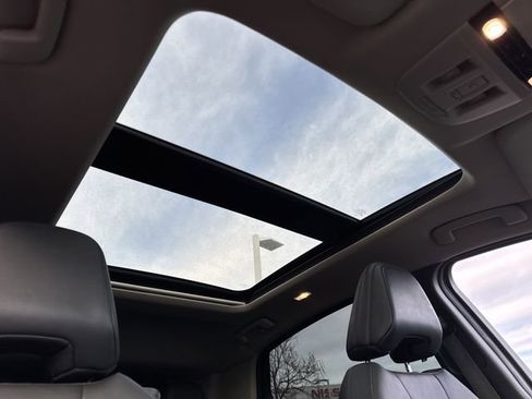 Certified 2023 Nissan Ariya FWD image 27