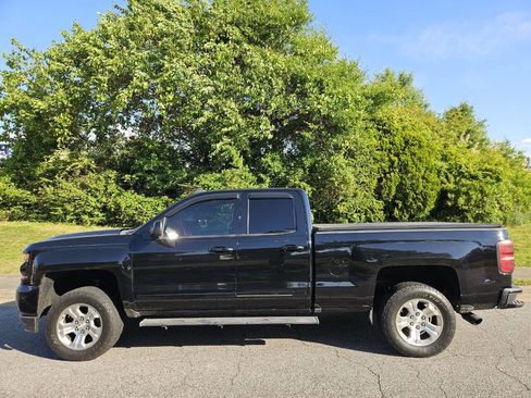 Used 2016 Chevrolet Silverado 1500 LT w/ All Star Edition AWD/4WD image 2