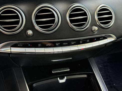 Used 2016 Mercedes-Benz S 63 AMG 4MATIC Coupe image 23