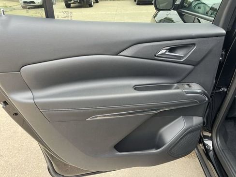 Used 2024 Chevrolet Traverse LS w/ Midnight/Sport Edition FWD image 12