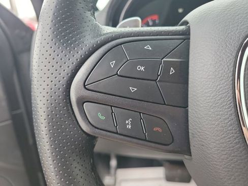 Used 2025 Dodge Durango GT AWD/4WD image 19