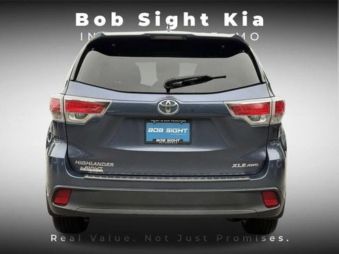 Used 2016 Toyota Highlander XLE AWD/4WD image 13