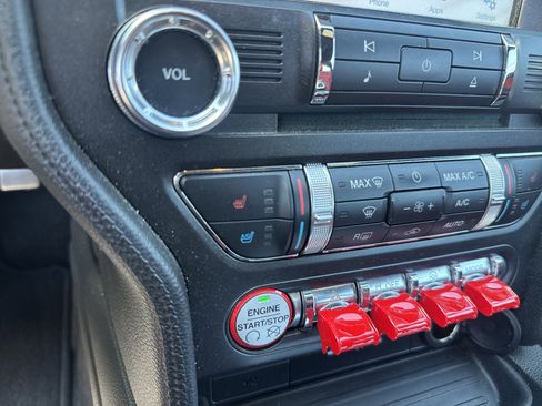 Used 2017 Ford Mustang GT Premium w/ Equipment Group 401A RWD image 27