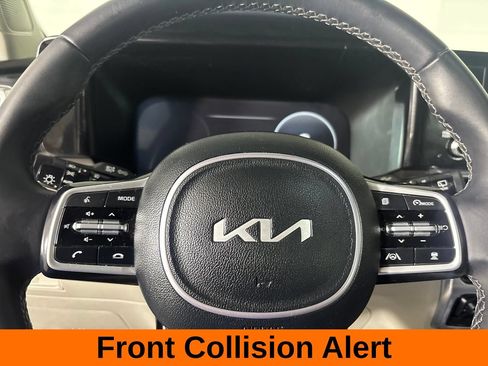 Used 2023 Kia Sorento SX AWD/4WD image 17