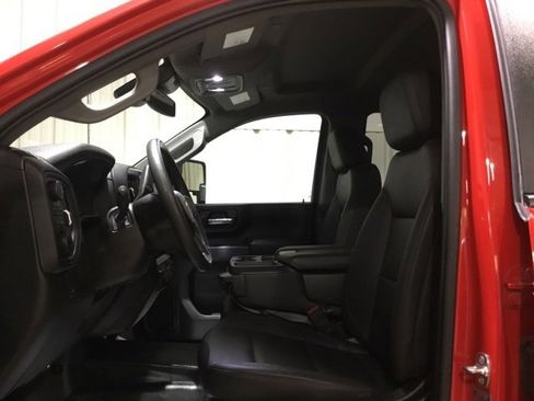 Used 2025 Chevrolet Silverado 3500 W/T image 34