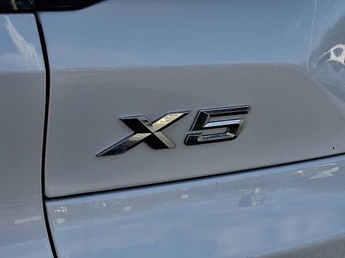 Used 2025 BMW X5 xDrive50e image 36