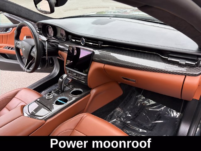 Used 2023 Maserati Quattroporte Modena Q4 AWD/4WD image 32
