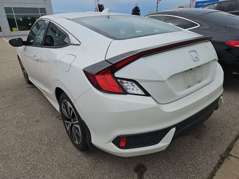 Used 2018 Honda Civic EX-T image 5