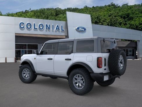 New 2025 Ford Bronco Badlands AWD/4WD image 4