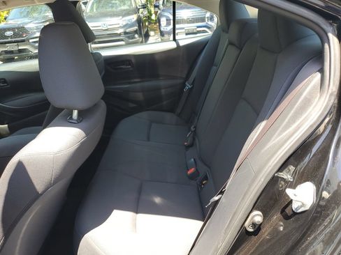Used 2023 Toyota Corolla LE FWD image 12