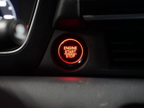 Used 2023 Honda Pilot Elite image 23